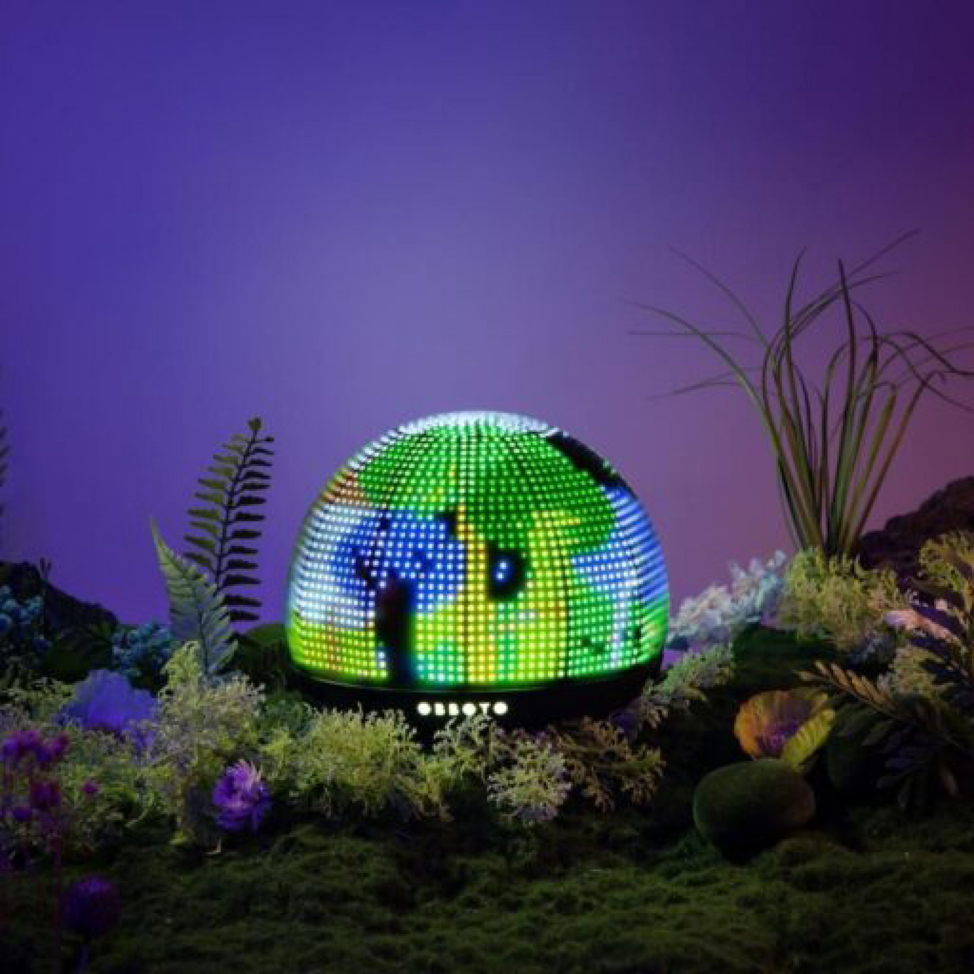 Інтерактивна сфера OBBOTO Sphere Desktop Buddy